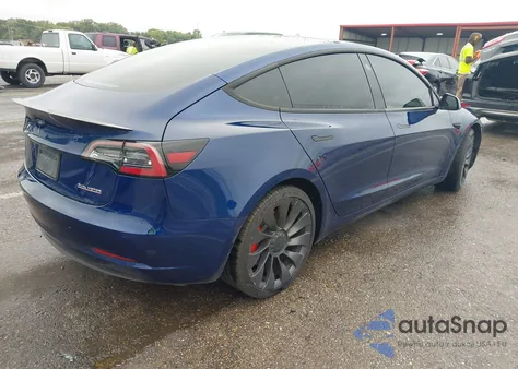 2021 Tesla Model 3 Performance Dual Motor All-Wheel Drive z USA, uszkodzony, nr VIN 5YJ3E1EC0MF980912